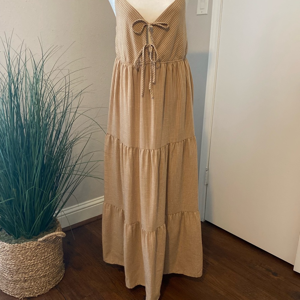 Chic Tan Maxi Dress with Tie Detail